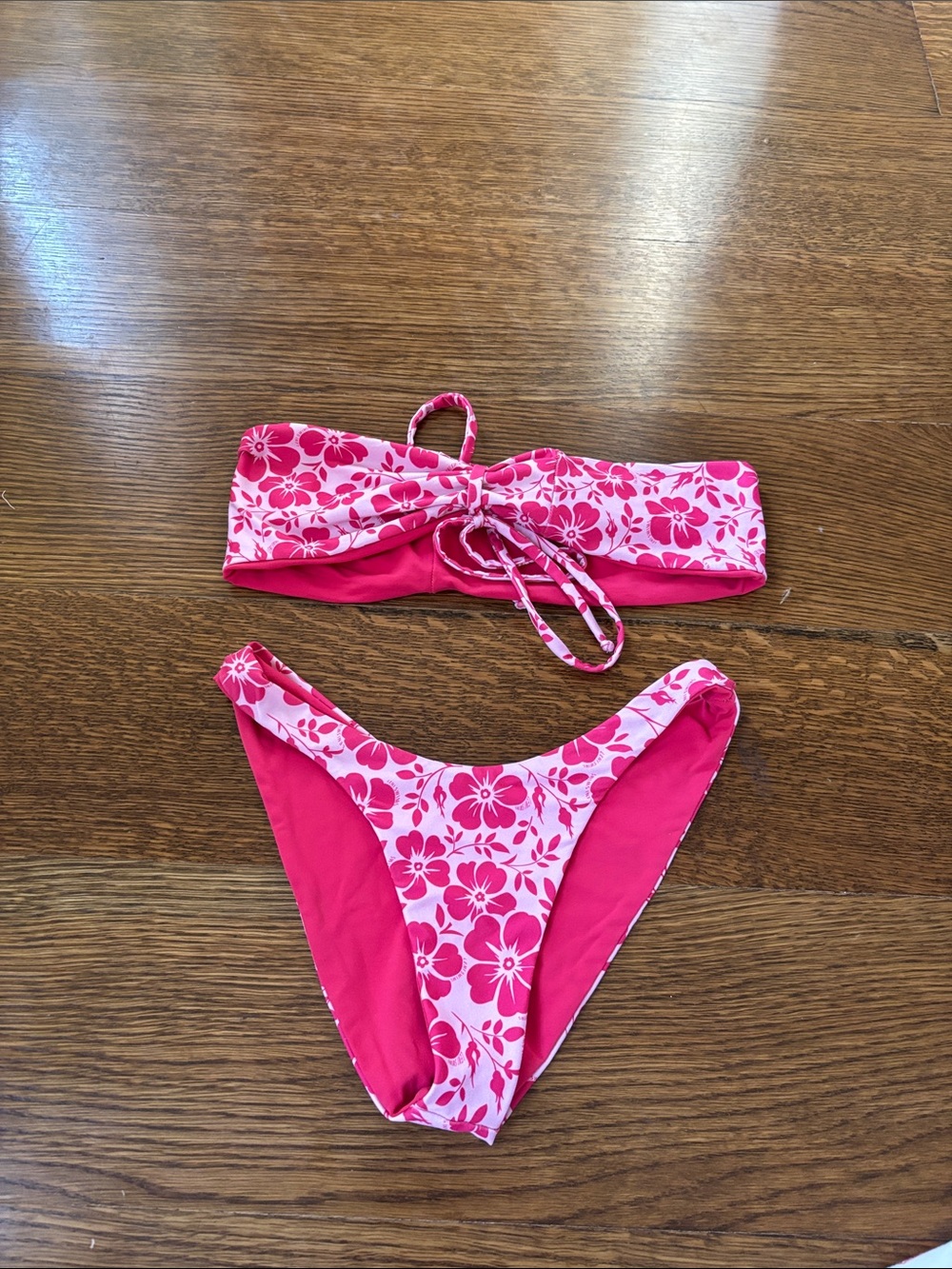 Leni swim Women's Pink Floral Bandeau Bikini Set